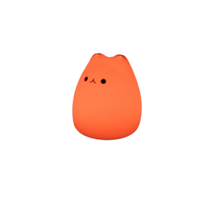 La veilleuse chat vu de face sur fond blanc, variante du produit: chat neutre, couleur LED rouge